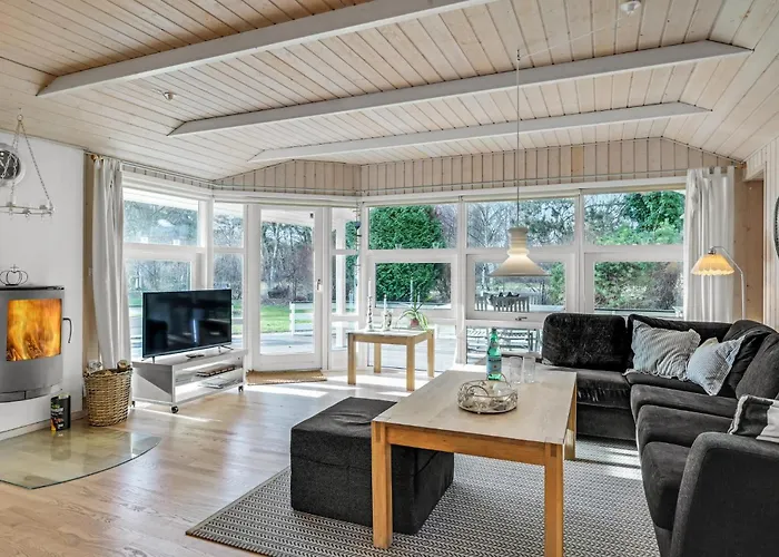 Three-bedroom With A Fireplace In * Melby